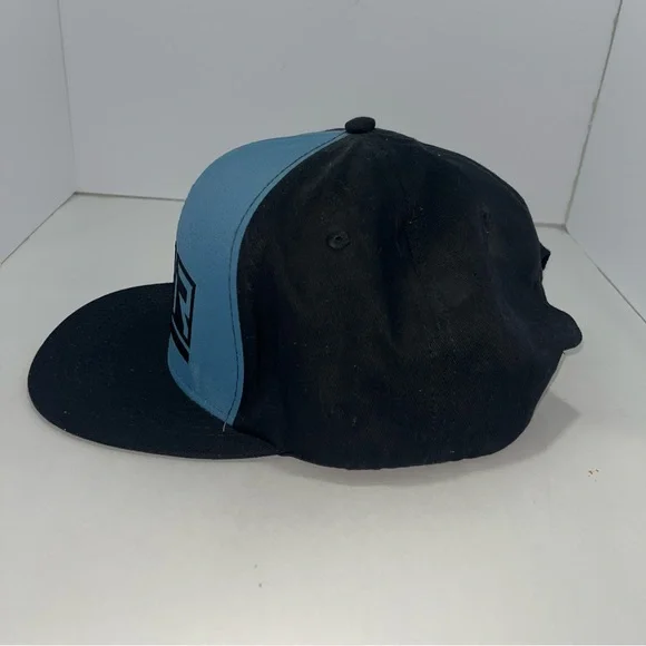 FXR Two-Tone Blue and Black Snapback Hat - Picture 2 of 4